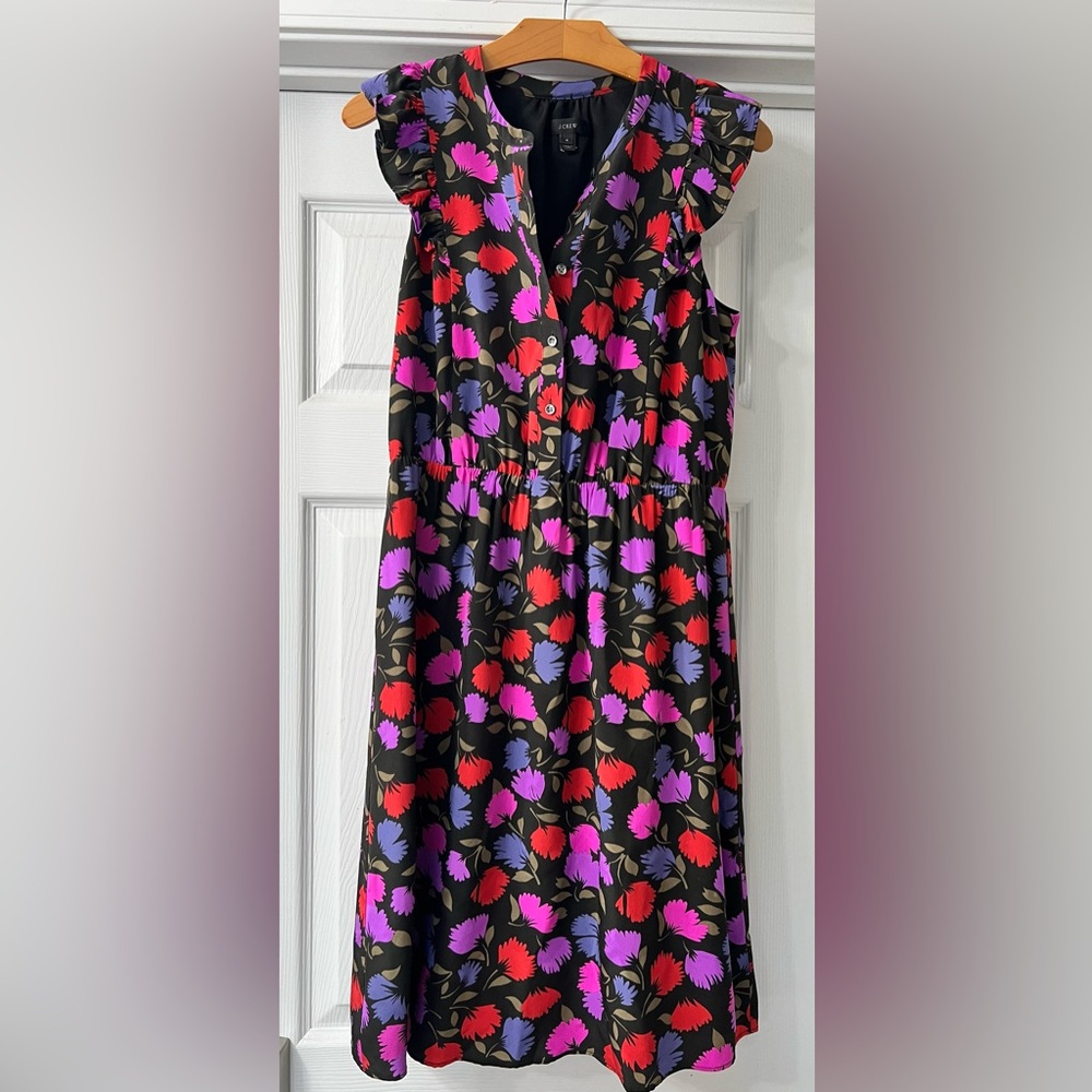 J Crew Floral Silk Dress Sz 4 
Casual/ Workday